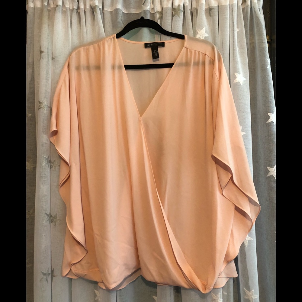 Like New 2x INC sheer pale pink top